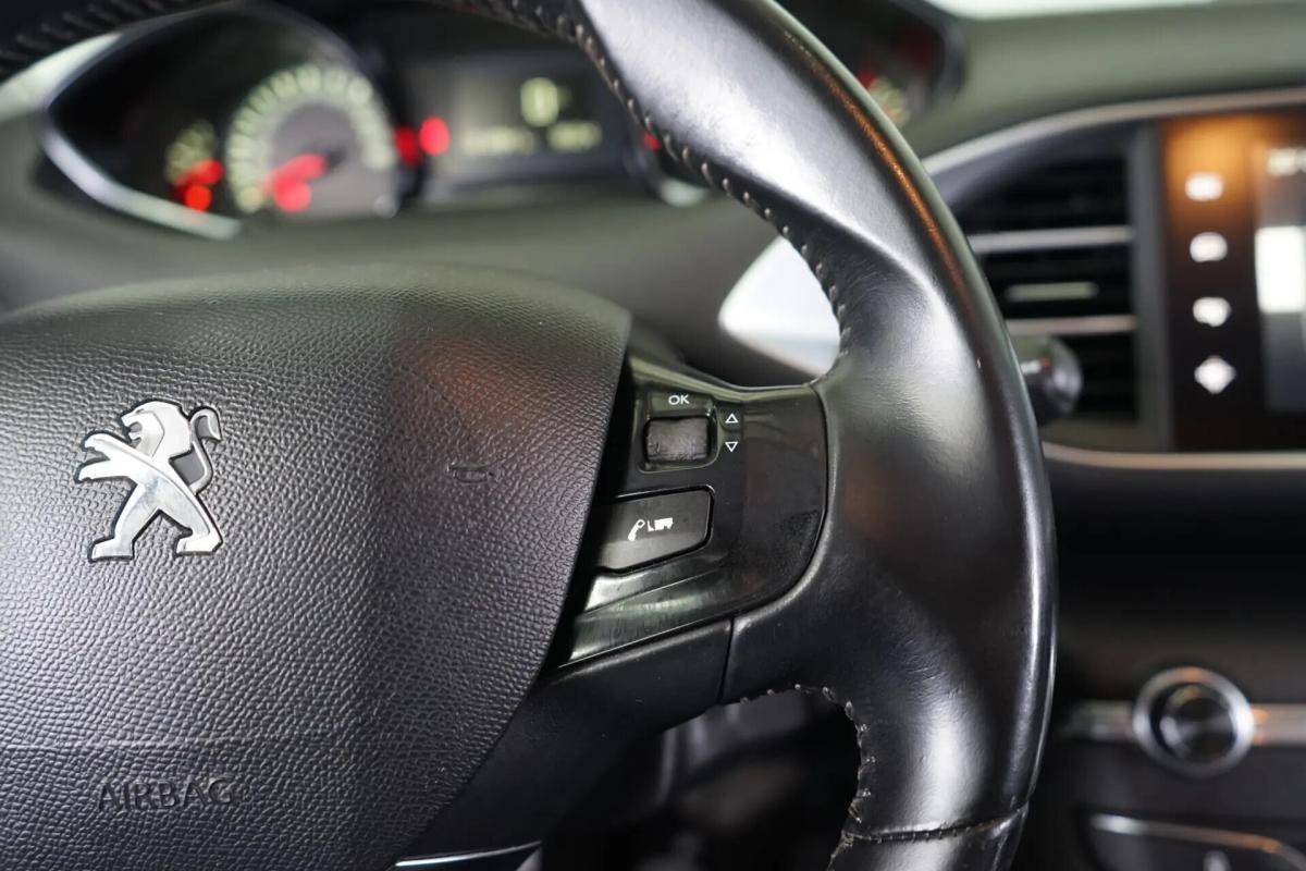 peugeot-308-sw-2014-diesel-1560cc