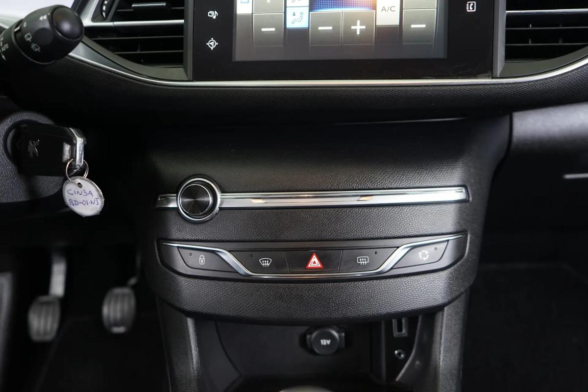peugeot-308-sw-2014-diesel-1560cc