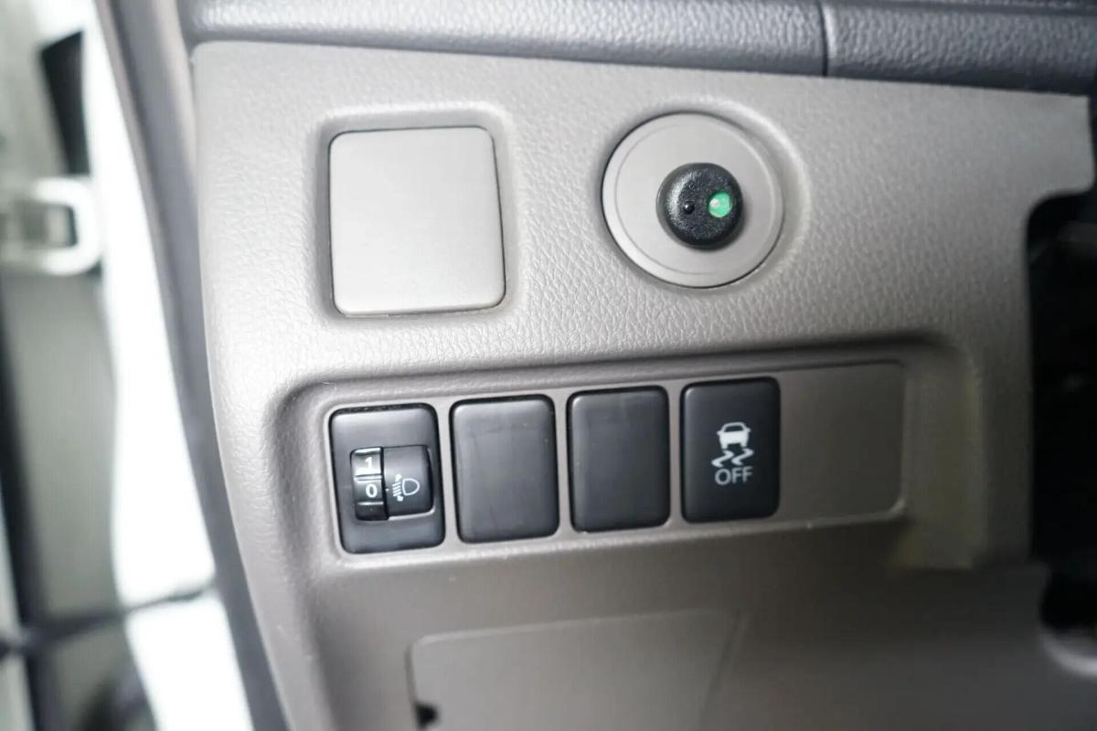 mitsubishi-l200-2018-diesel-2442cc