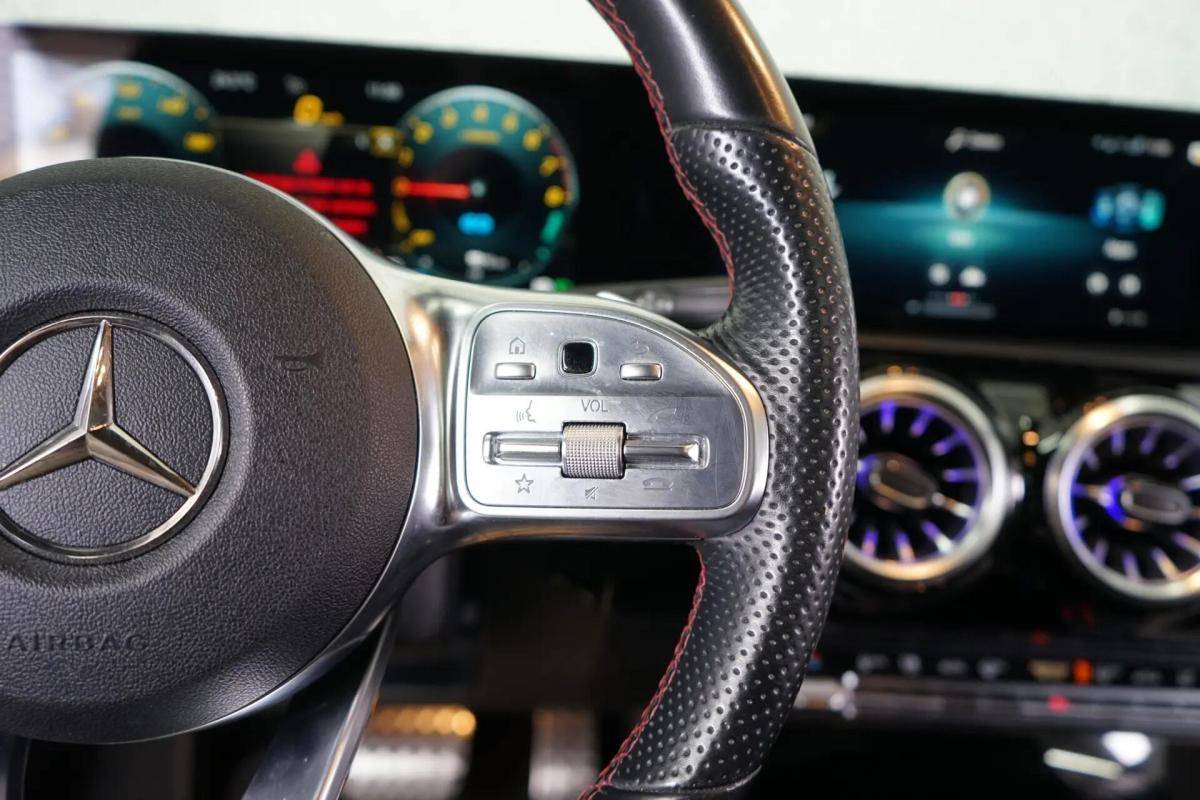 mercedes-benz-cla-250-e-2022-hibrido-a-gasolina-1332cc