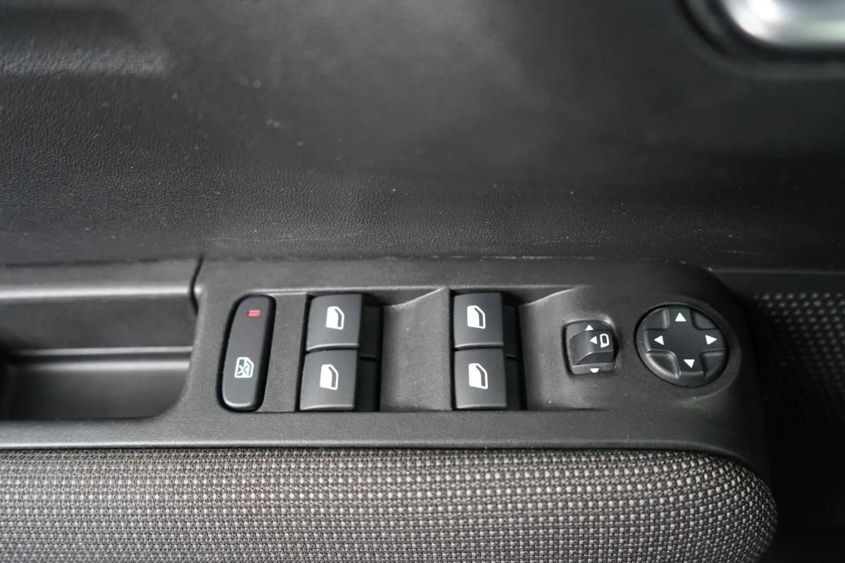 citroen-c3-aircross-2023-gasolina-1199cc