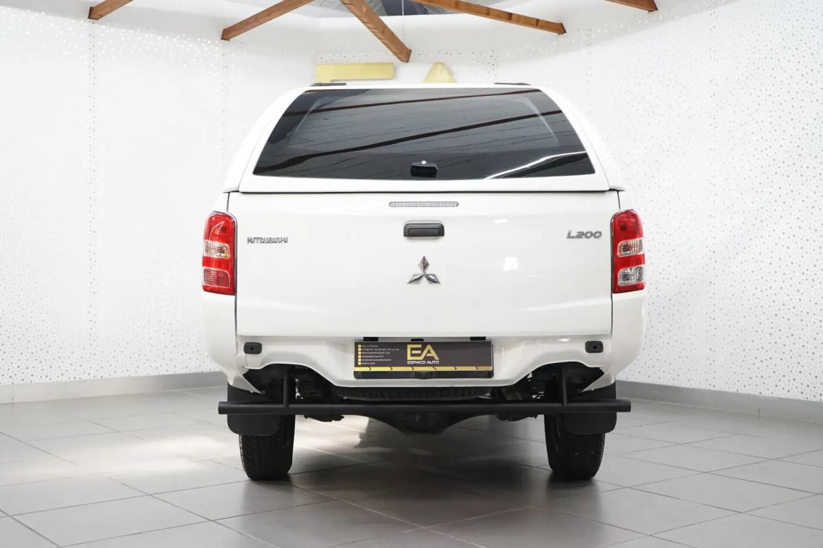 mitsubishi-l200-2018-diesel-2442cc