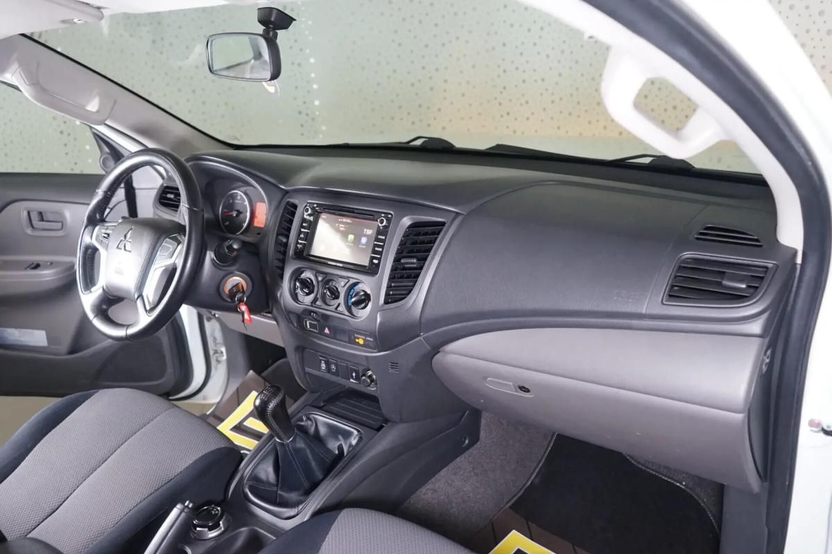 mitsubishi-l200-2018-diesel-2442cc