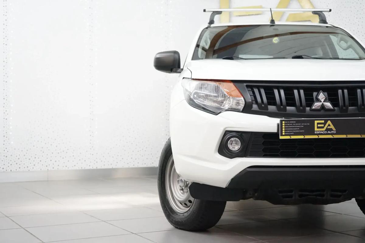 mitsubishi-l200-2018-diesel-2442cc