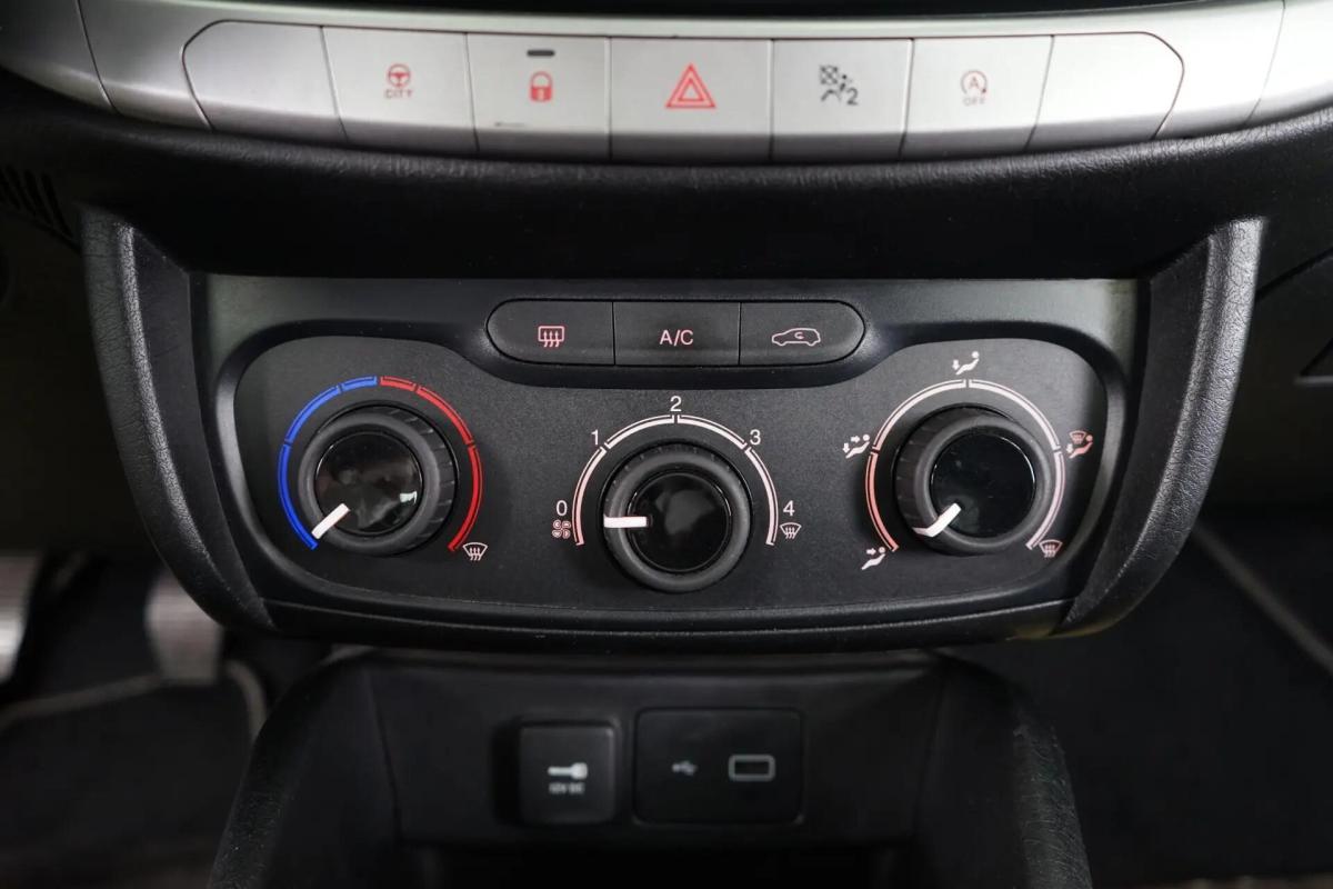 fiat-tipo-station-wagon-2019-diesel-1248cc