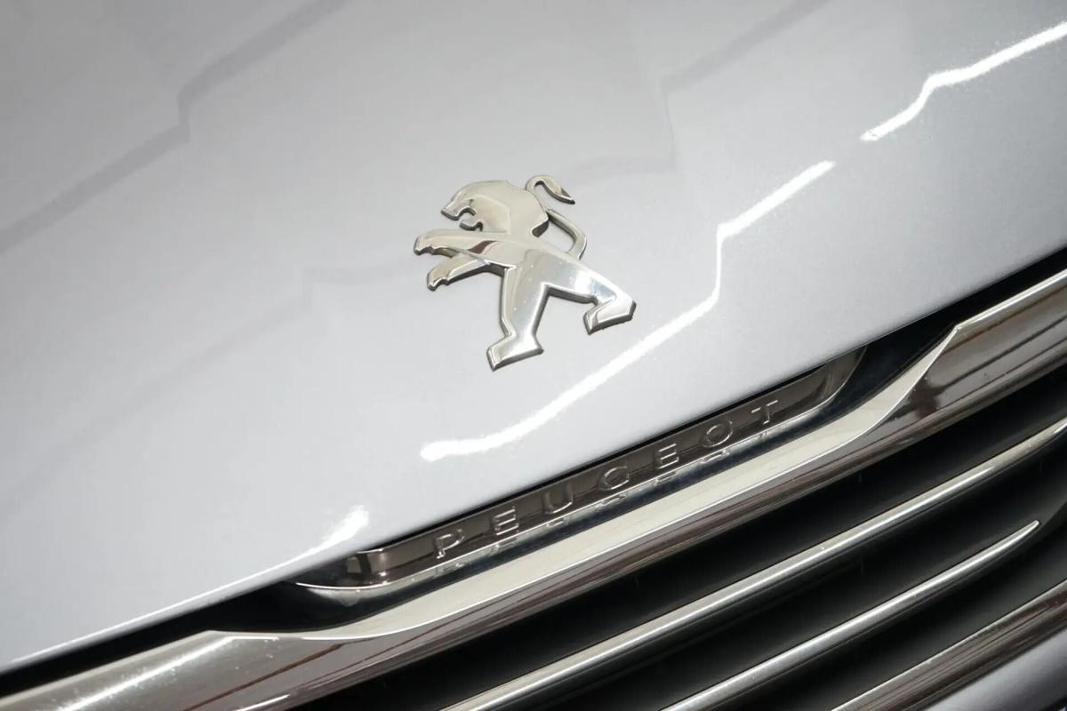 peugeot-308-sw-2014-diesel-1560cc