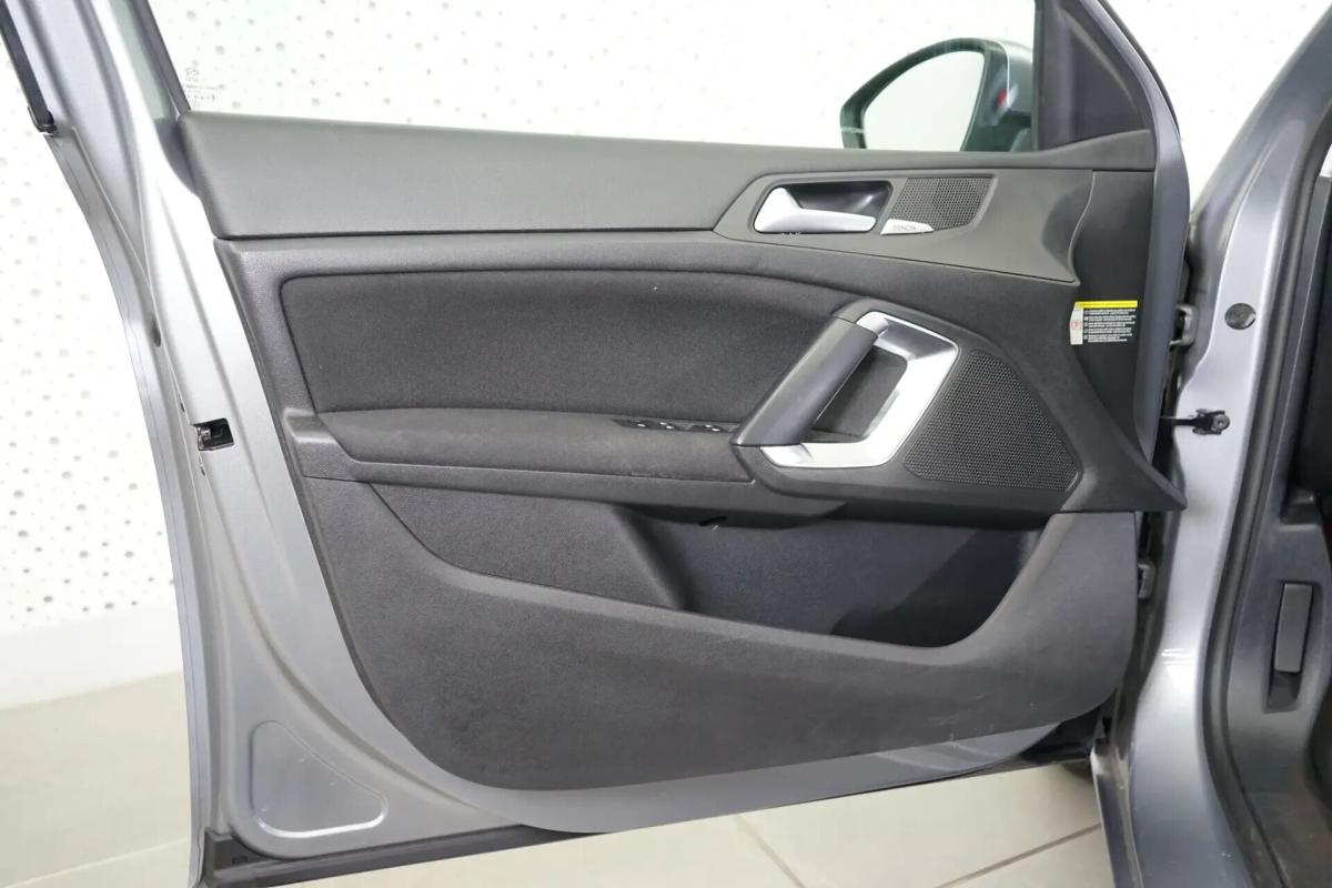 peugeot-308-sw-2014-diesel-1560cc