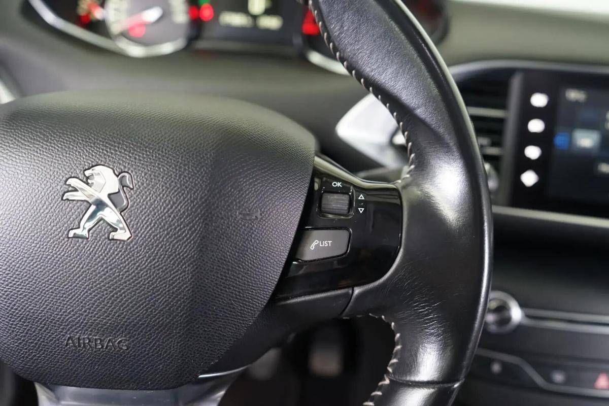 peugeot-308-sw-2014-diesel-1560cc
