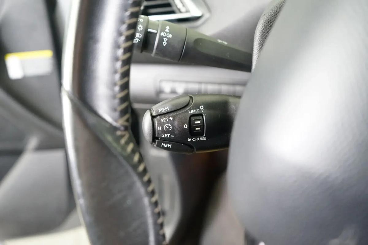 peugeot-308-sw-2014-diesel-1560cc