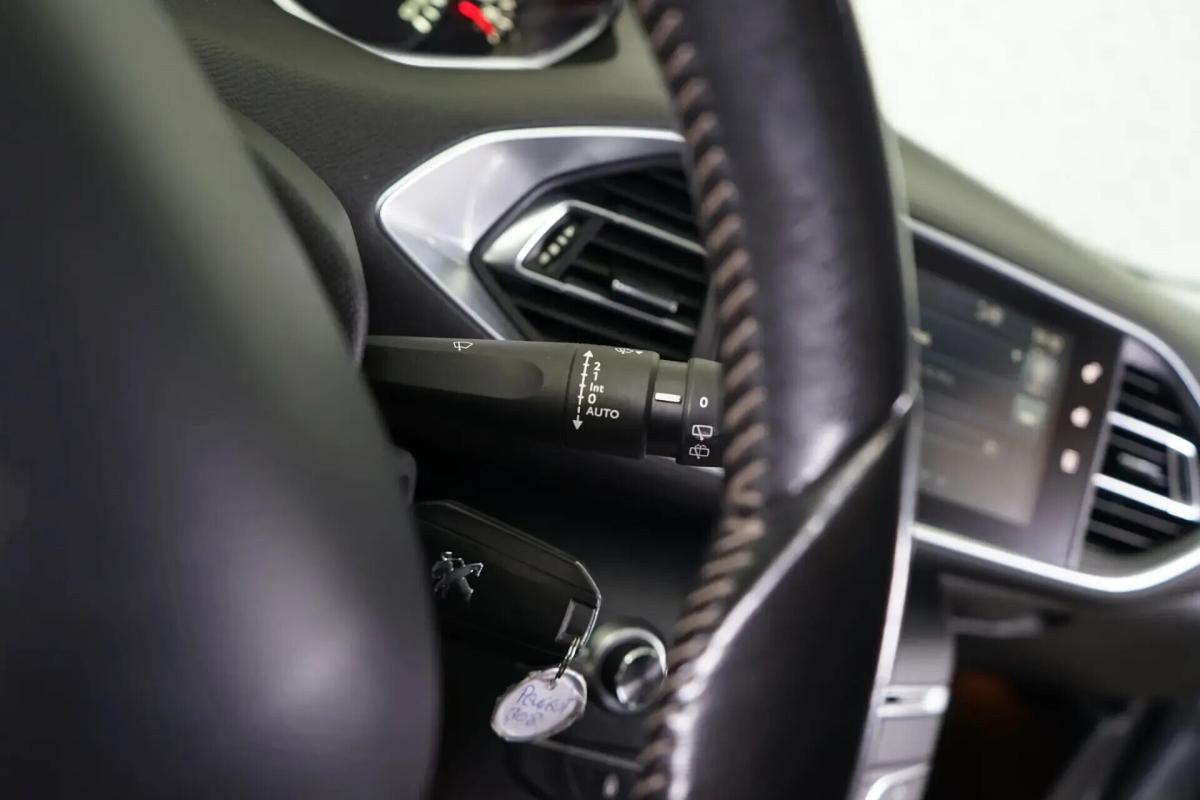 peugeot-308-sw-2014-diesel-1560cc