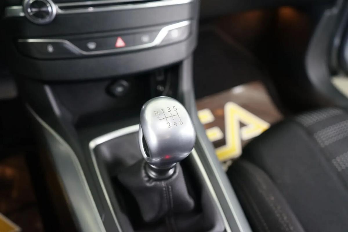 peugeot-308-sw-2014-diesel-1560cc
