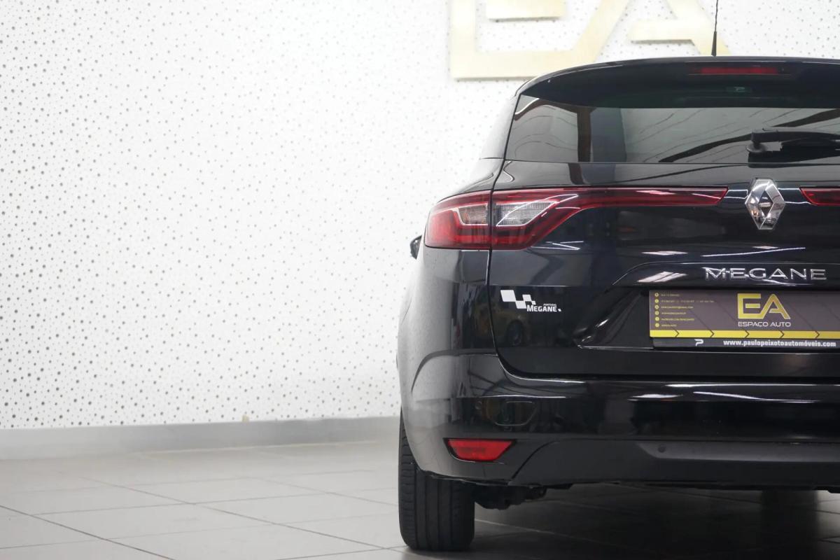 renault-megane-sport-tourer-2020-diesel-1461cc