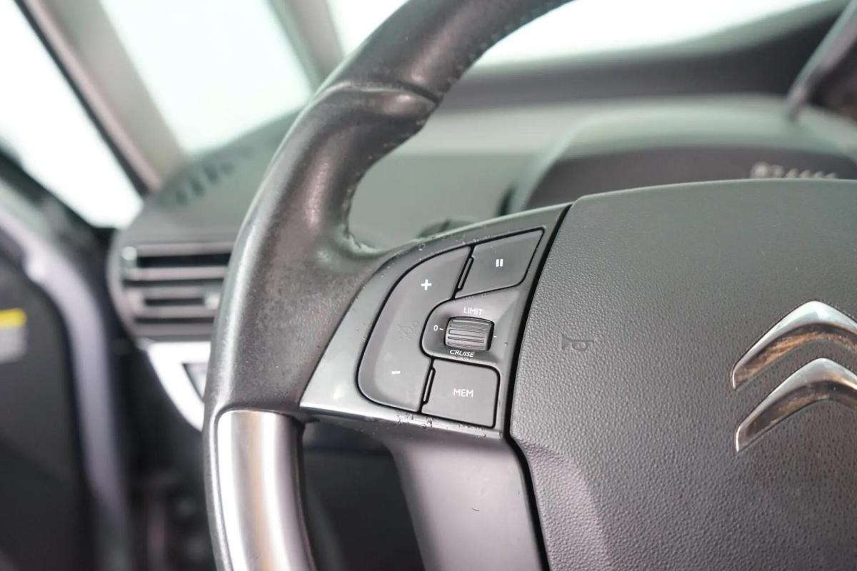 citroen-c4-picasso-2018-diesel-1560cc