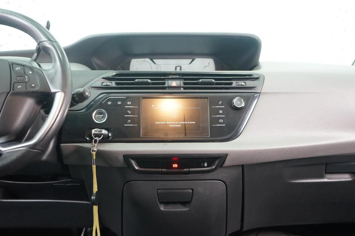 citroen-c4-picasso-2018-diesel-1560cc