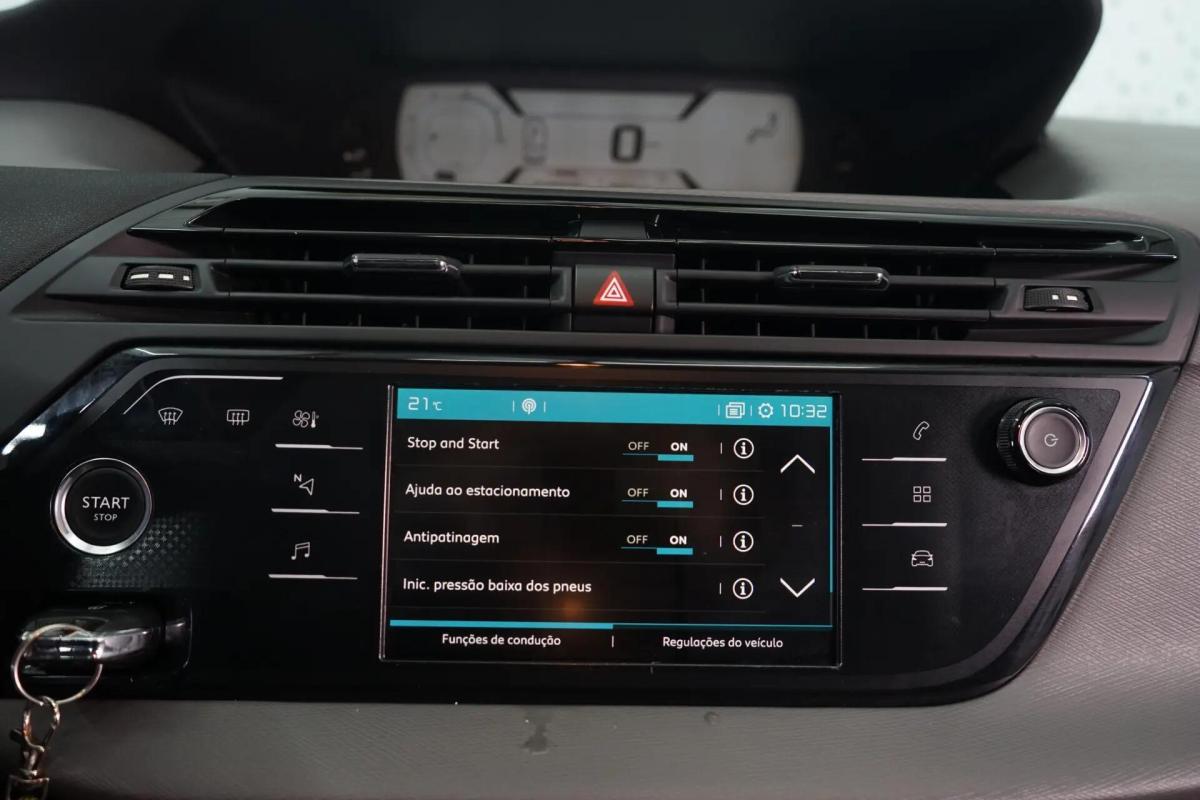 citroen-c4-picasso-2018-diesel-1560cc