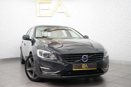 volvo-v60-2015-hibrido-a-diesel-2400cc