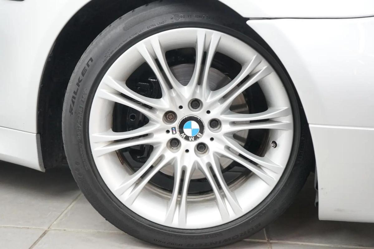bmw-serie-5-520-da-touring-2009-diesel-1995cc