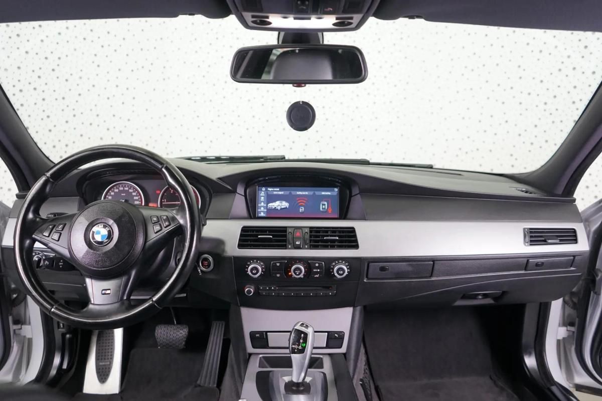 bmw-serie-5-520-da-touring-2009-diesel-1995cc