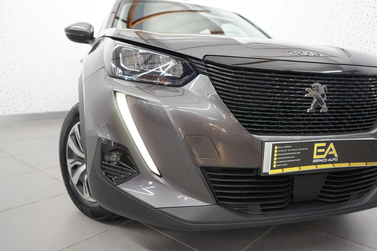 peugeot-2008-2021-gasolina-1199cc