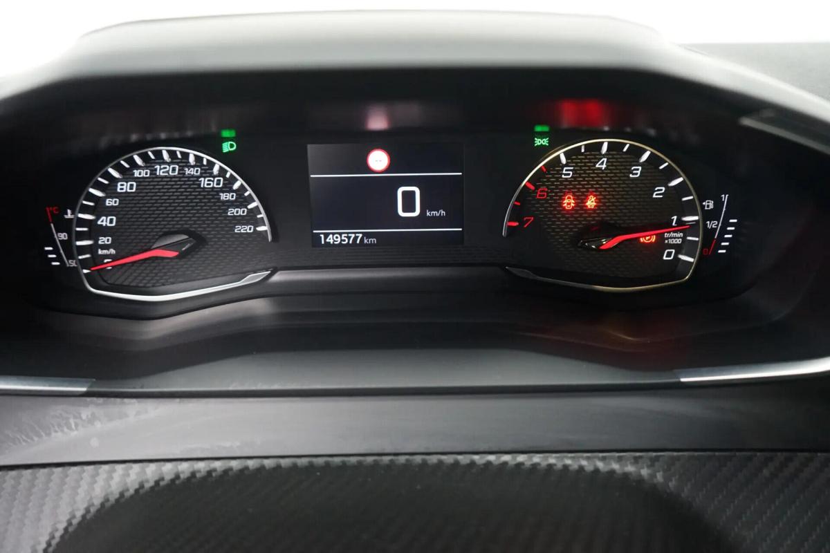 peugeot-2008-2021-gasolina-1199cc