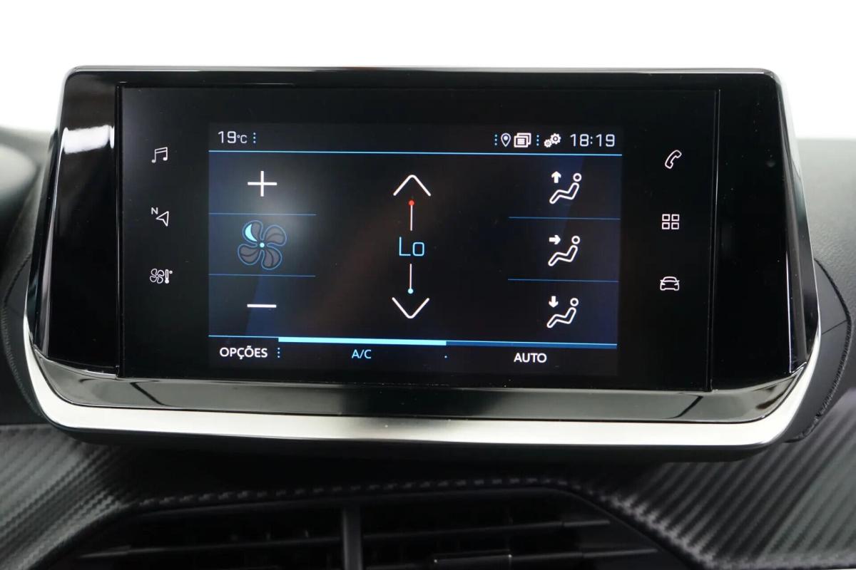 peugeot-2008-2021-gasolina-1199cc
