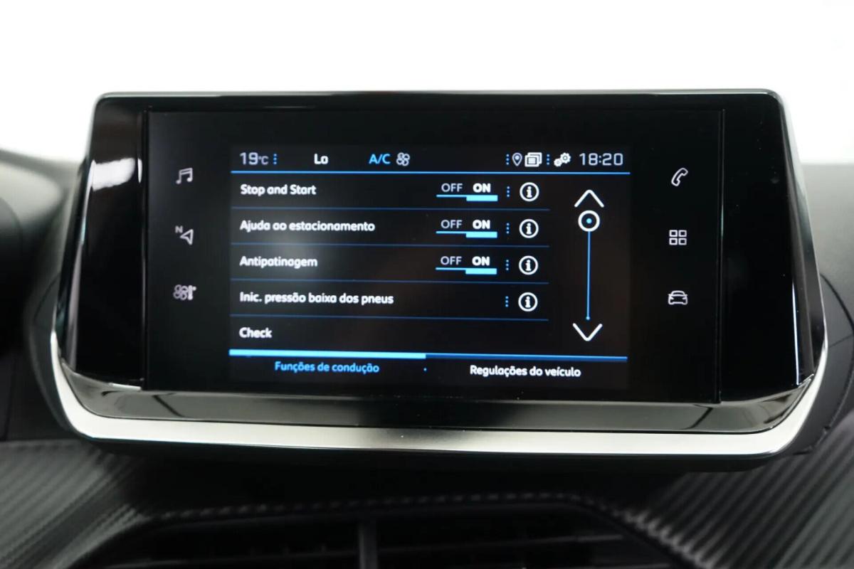 peugeot-2008-2021-gasolina-1199cc