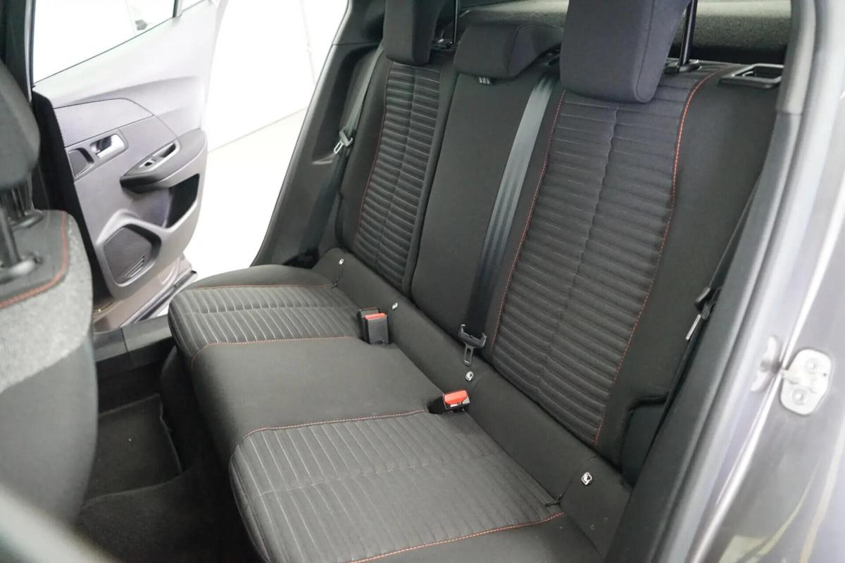 peugeot-2008-2021-gasolina-1199cc