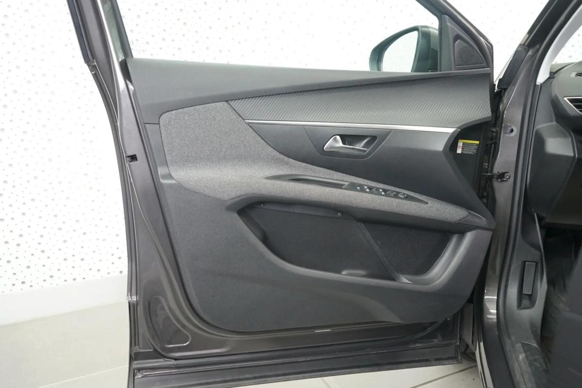 peugeot-3008-2021-diesel-1499cc