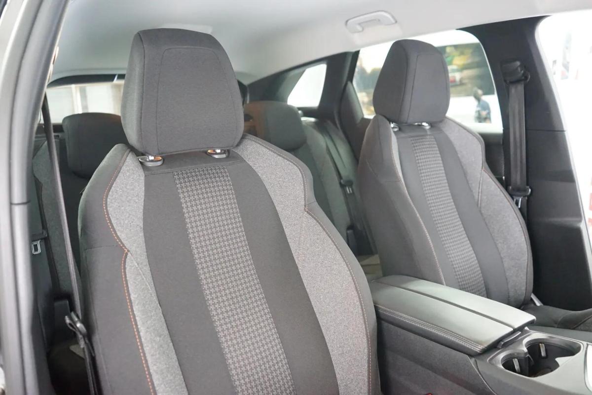 peugeot-3008-2021-diesel-1499cc