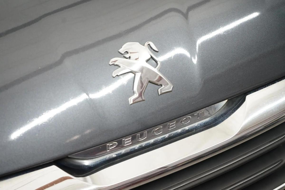 peugeot-108-2016-gasolina-998cc