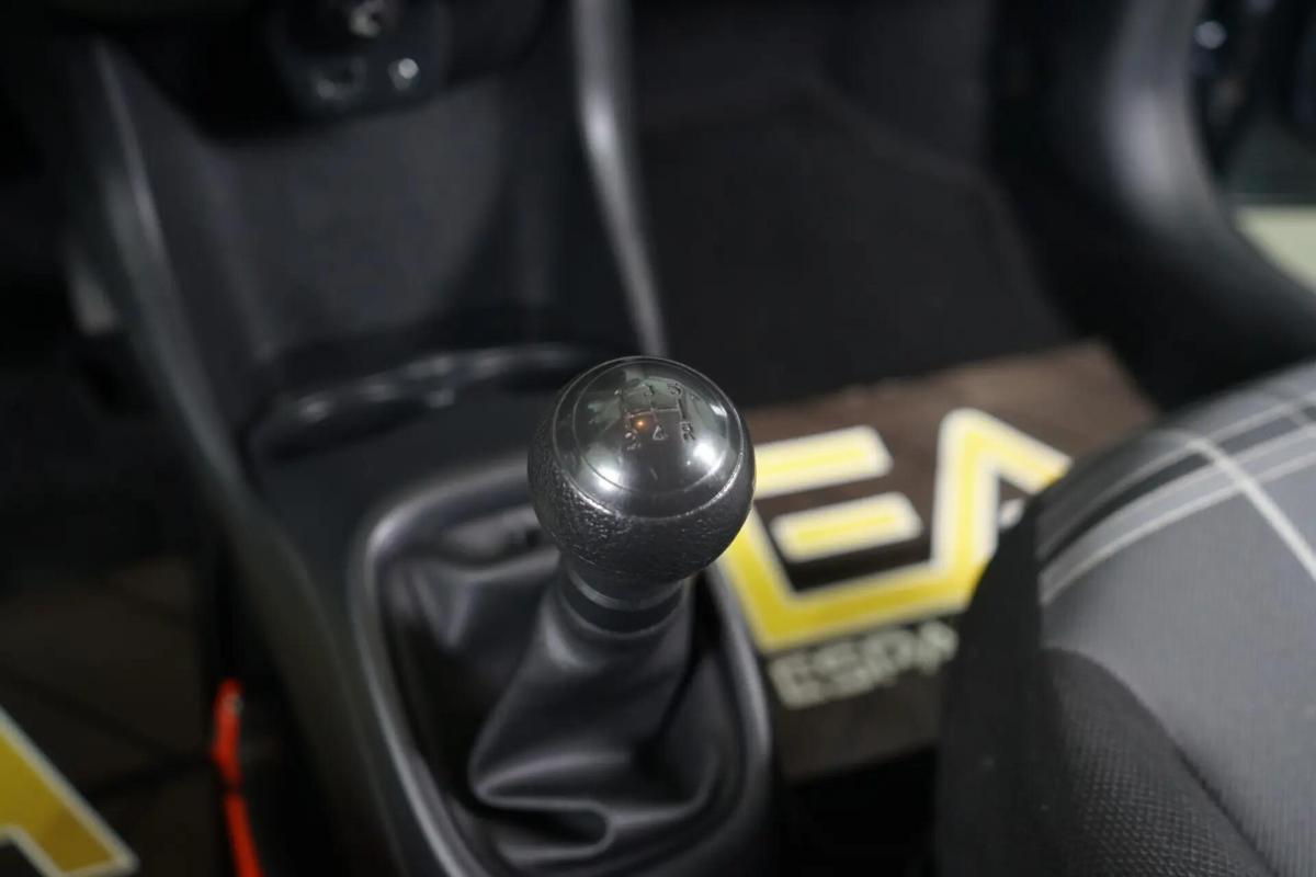 peugeot-108-2016-gasolina-998cc