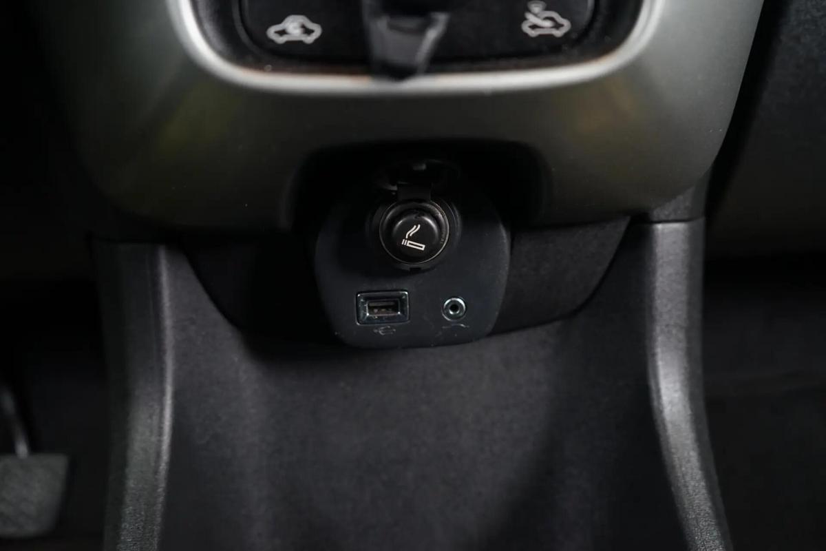 peugeot-108-2016-gasolina-998cc