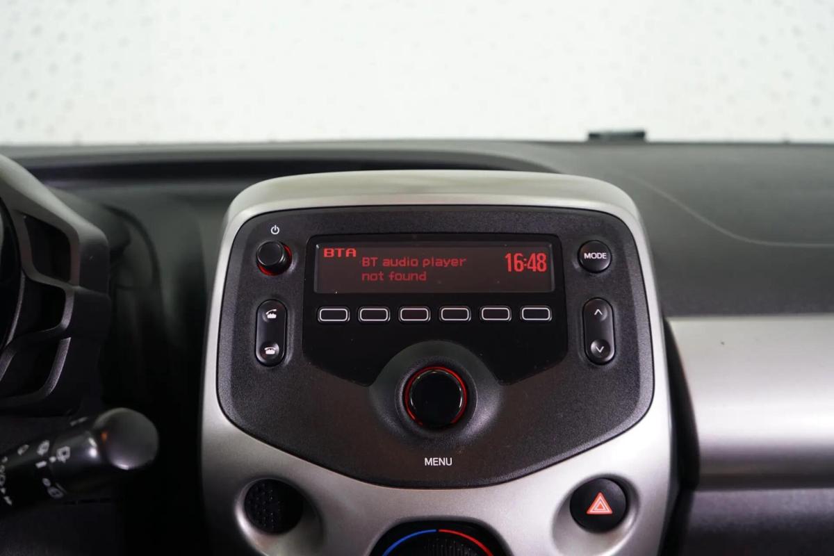 peugeot-108-2016-gasolina-998cc