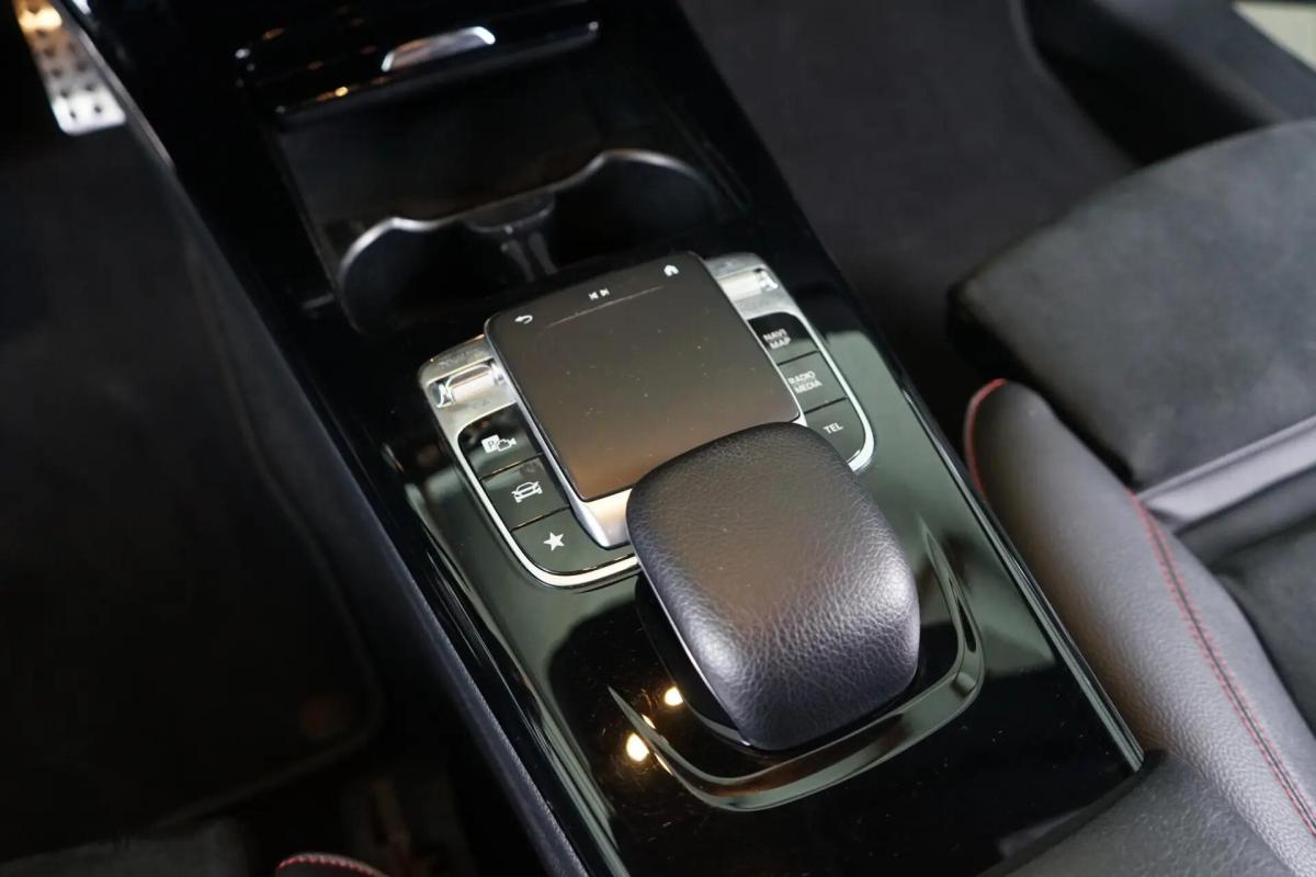 mercedes-benz-classe-a-a-200-2018-gasolina-1332cc