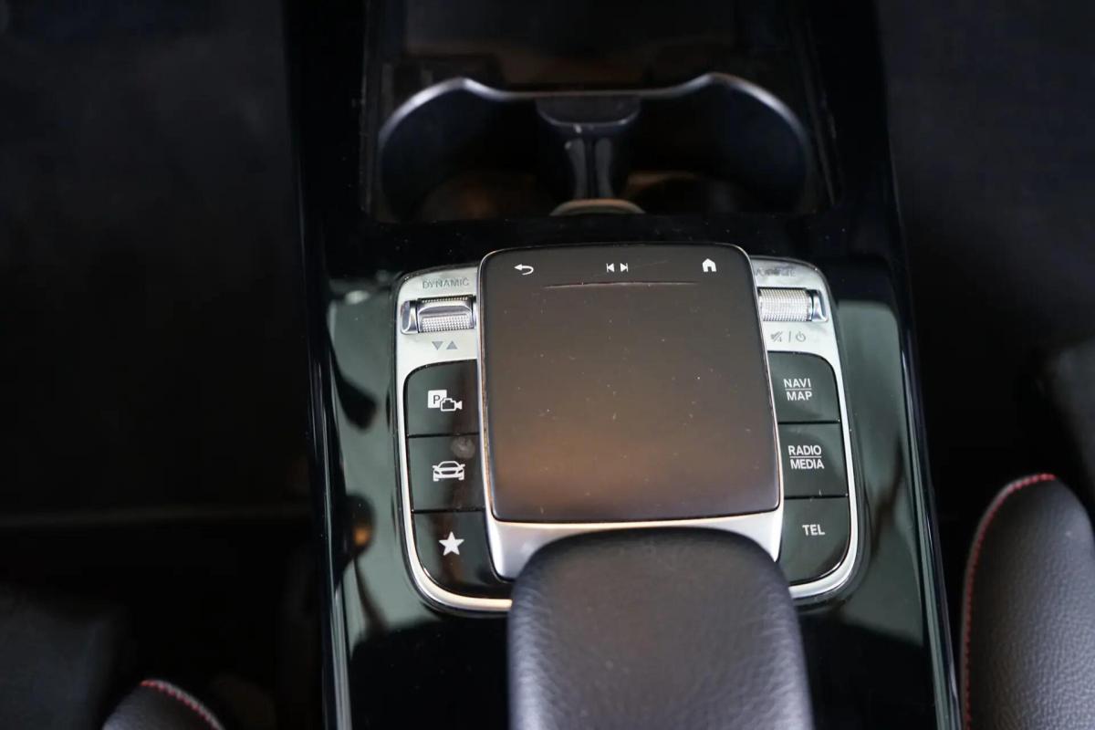 mercedes-benz-classe-a-a-200-2018-gasolina-1332cc
