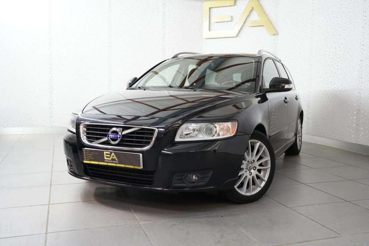 volvo-v50-2010-diesel-1560cc