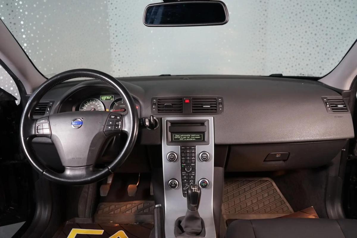 volvo-v50-2010-diesel-1560cc