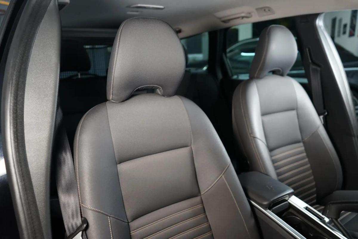 volvo-v50-2010-diesel-1560cc