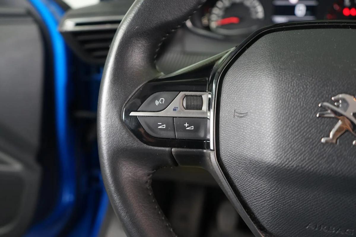 peugeot-2008-2021-gasolina-1199cc