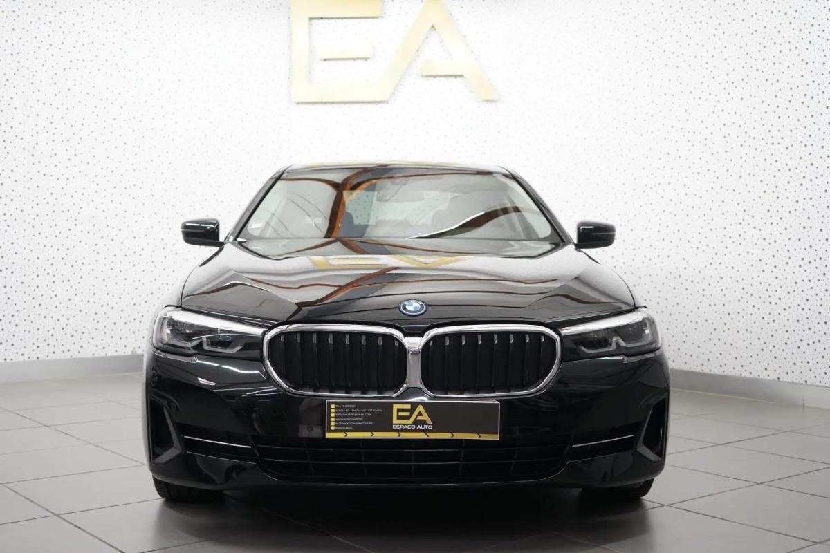 bmw-serie-5-530e-2022-hibrido-a-gasolina-1998cc
