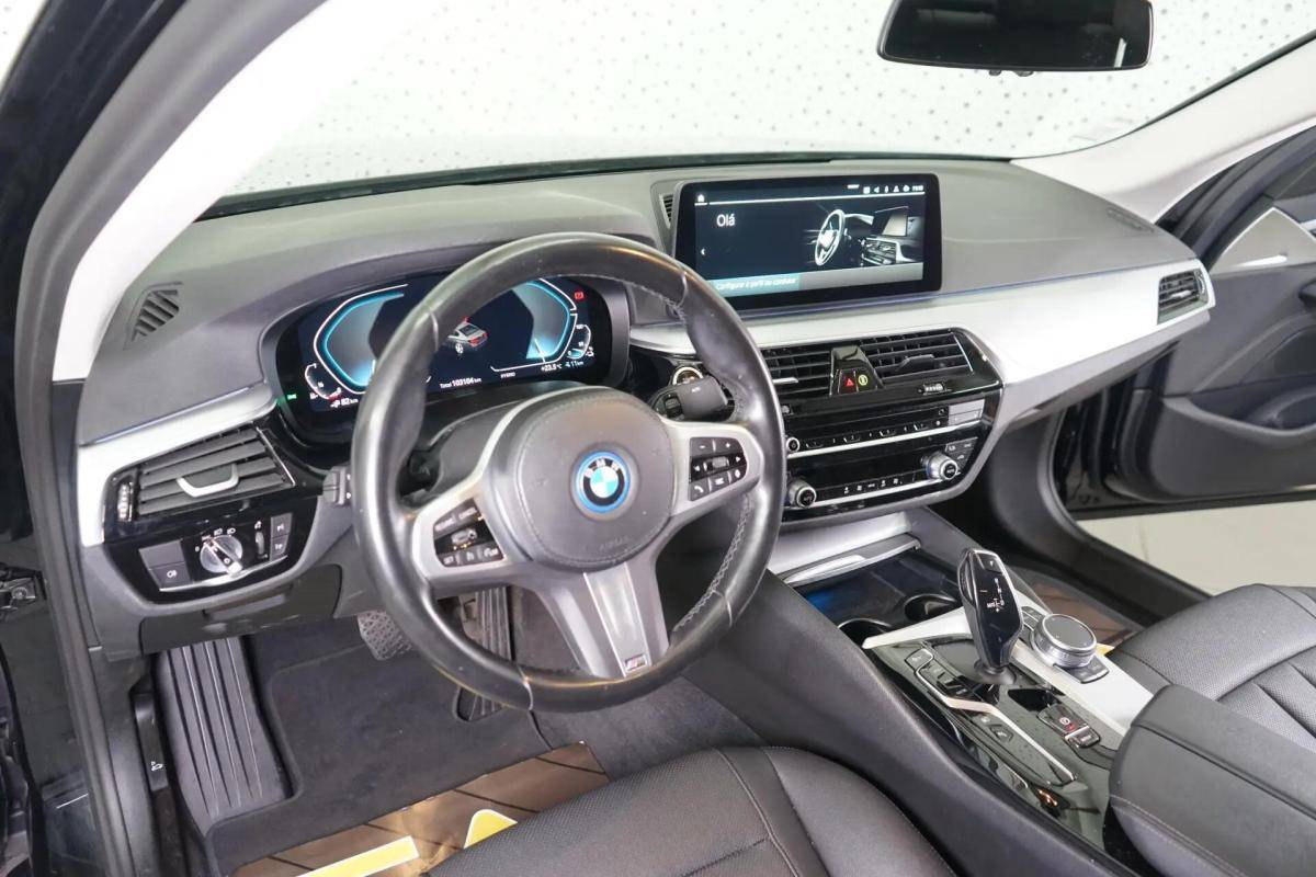 bmw-serie-5-530e-2022-hibrido-a-gasolina-1998cc