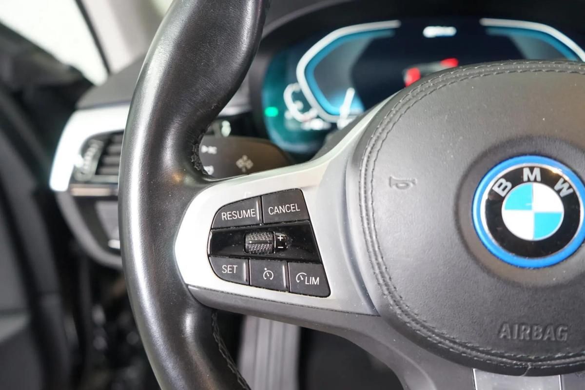 bmw-serie-5-530e-2022-hibrido-a-gasolina-1998cc