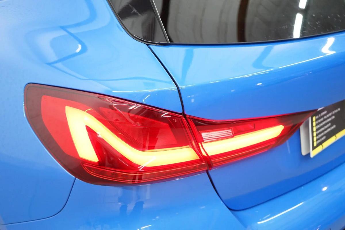 bmw-serie-1-118i-2021-gasolina-1499cc