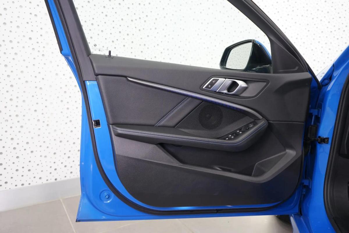 bmw-serie-1-118i-2021-gasolina-1499cc