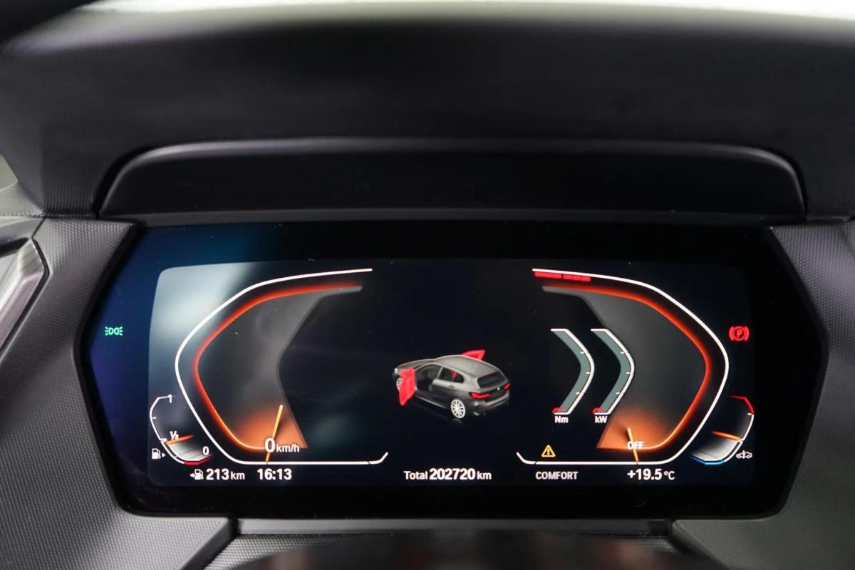 bmw-serie-1-118i-2021-gasolina-1499cc