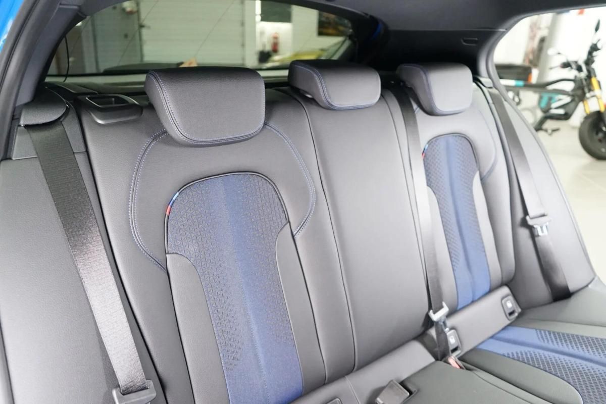 bmw-serie-1-118i-2021-gasolina-1499cc