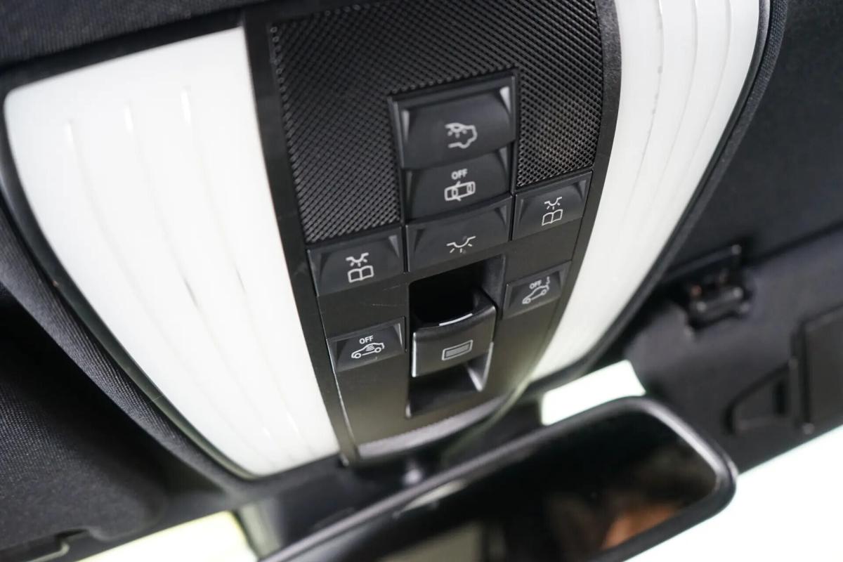 mercedes-benz-classe-e-e-220-d-2013-diesel-2143cc