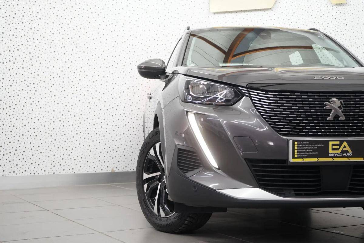 peugeot-2008-2020-diesel-1499cc