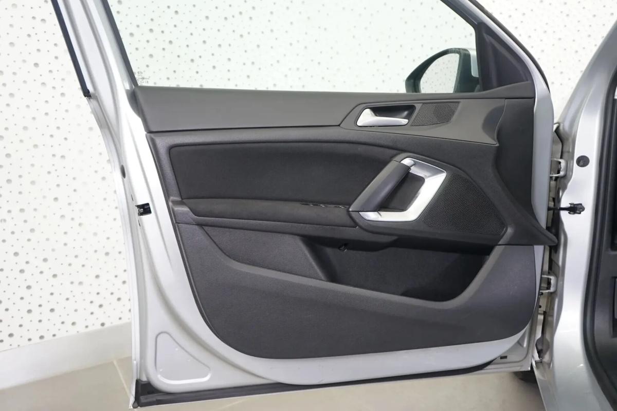 peugeot-308-sw-2016-diesel-1560cc