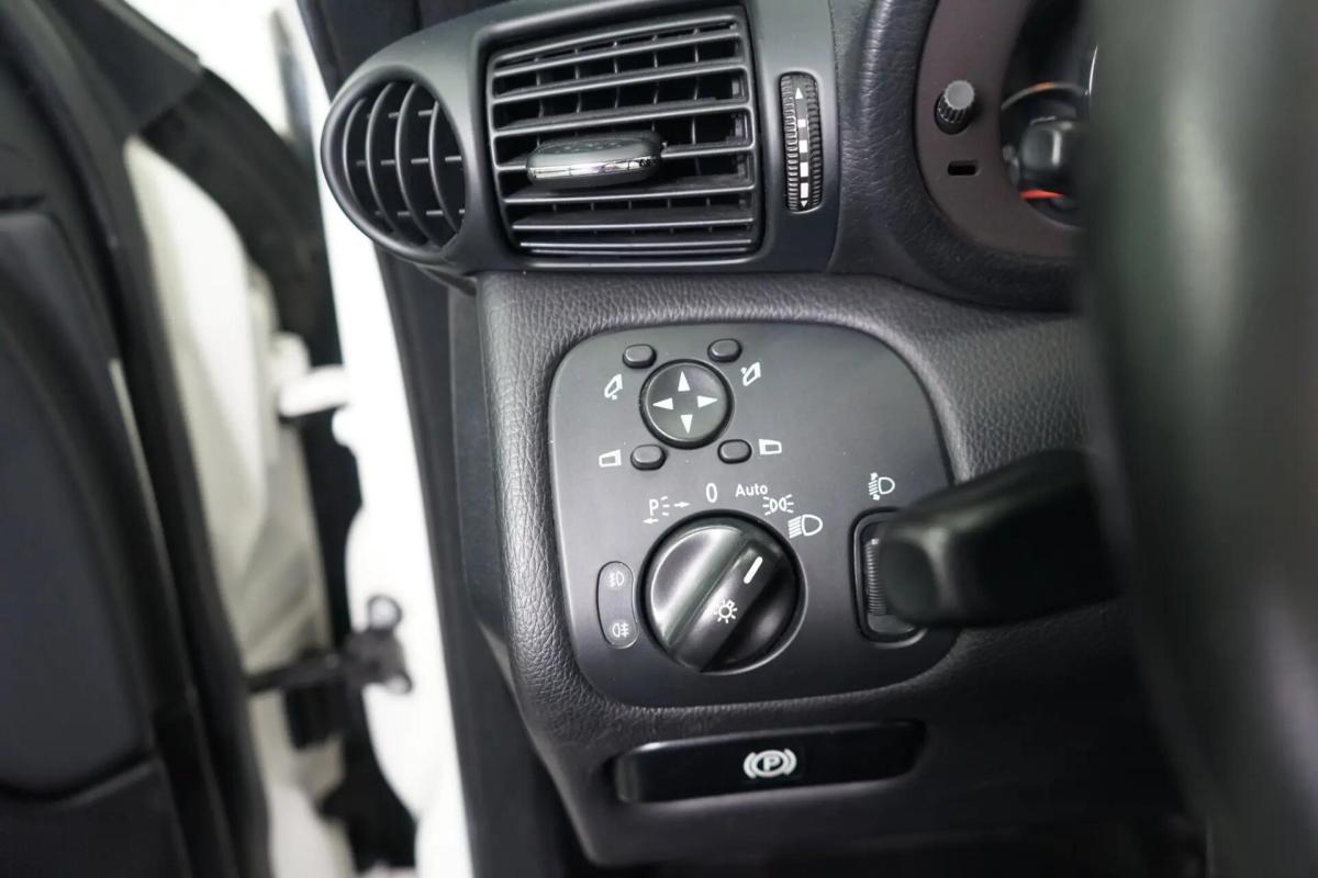 mercedes-benz-clc-200-kompressor-2009-gasolina-1796cc